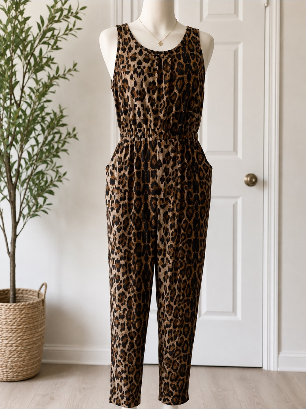 Leopard Print Sleeveless Jumpsuit Animal Print Pocketed Size L